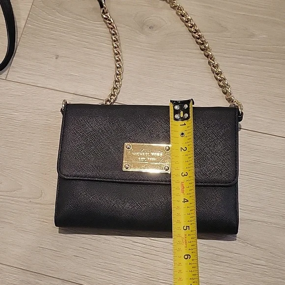 Michael Kors Purse - Picture 4 of 6